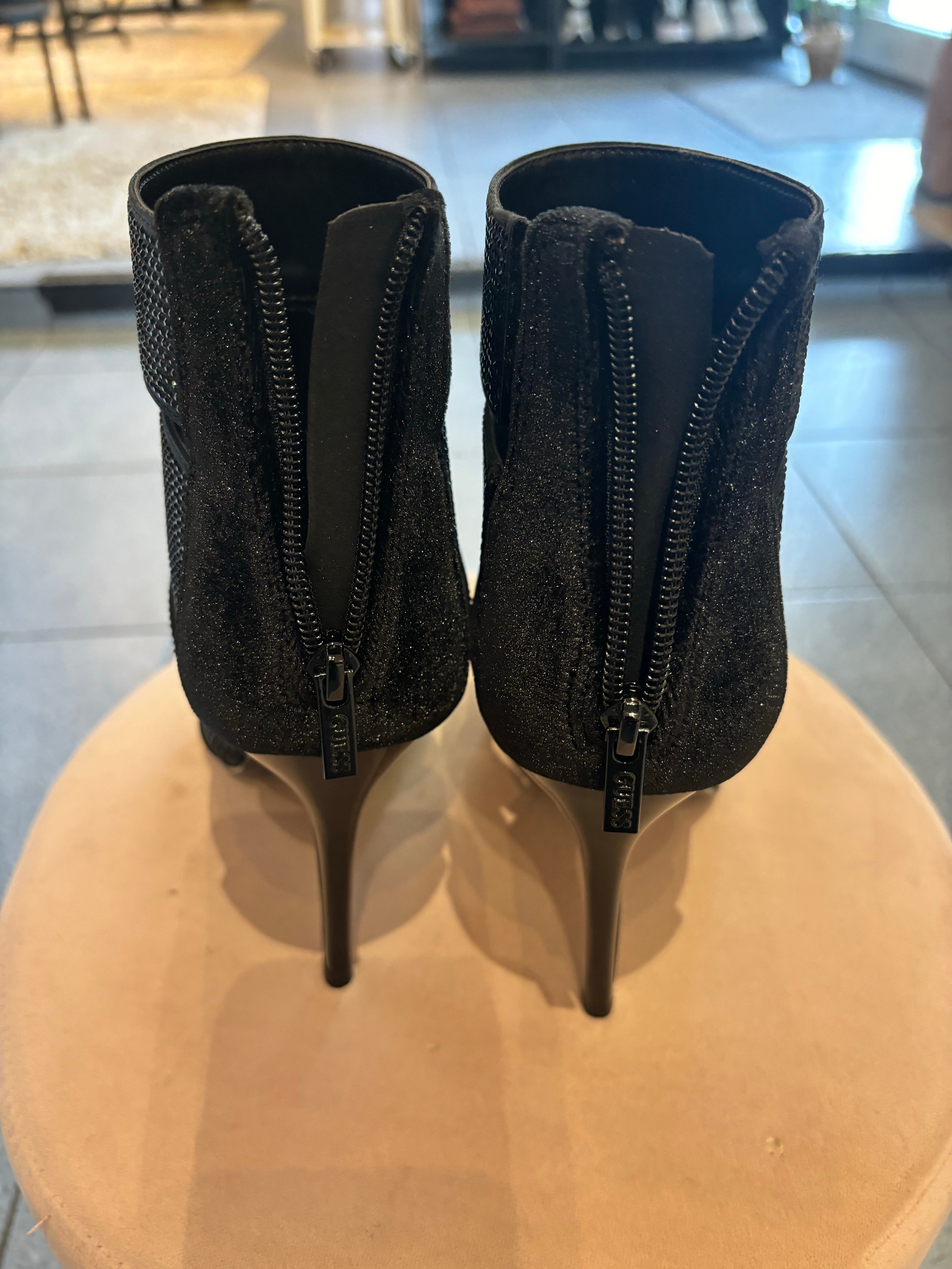 Guess  Elegance Heels Boots -Black