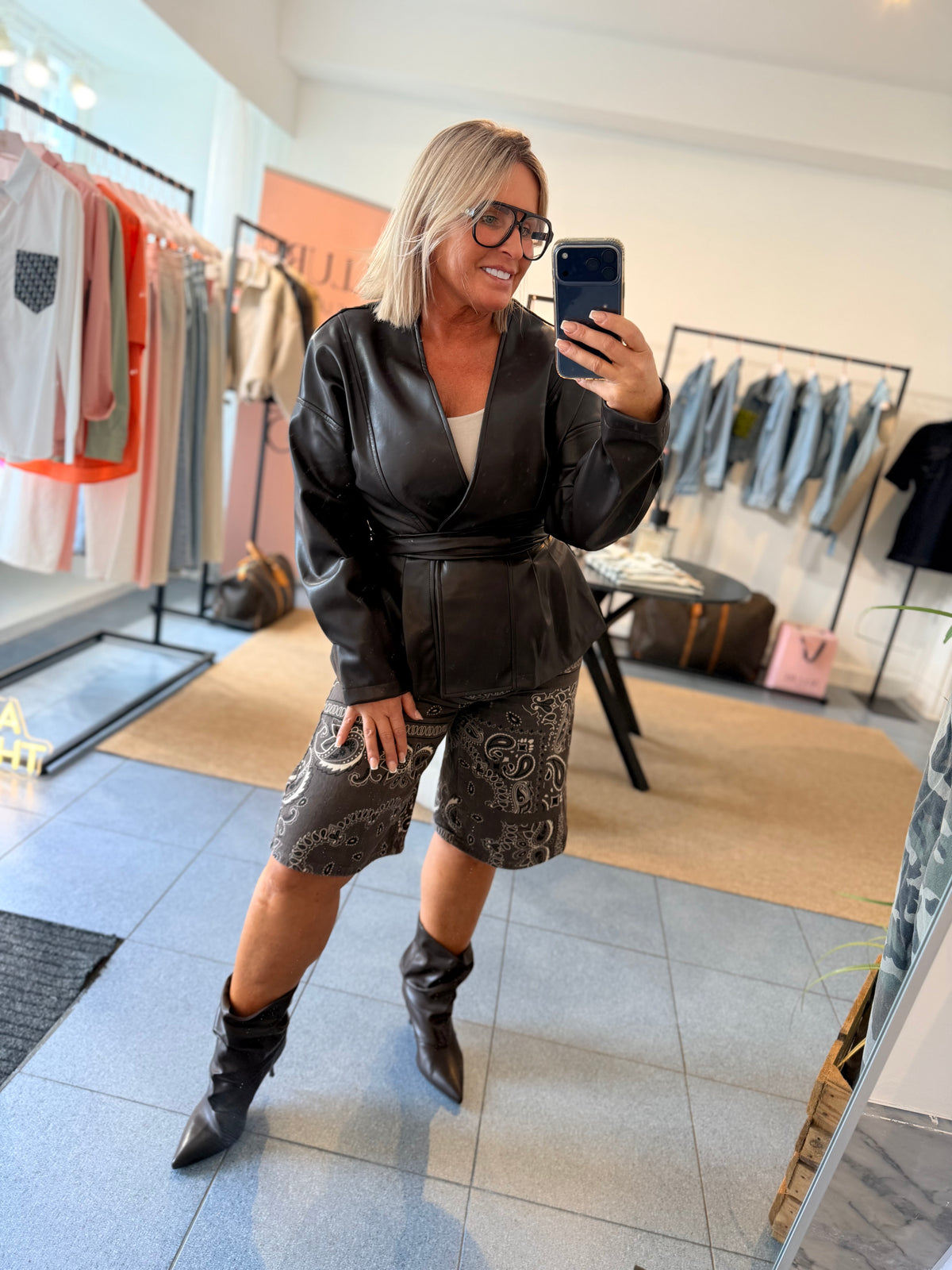 RINA SOREL JACKET - BROWN