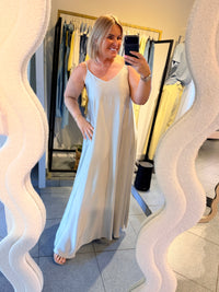 VICOLO LUCIANA DRESS - SILVER