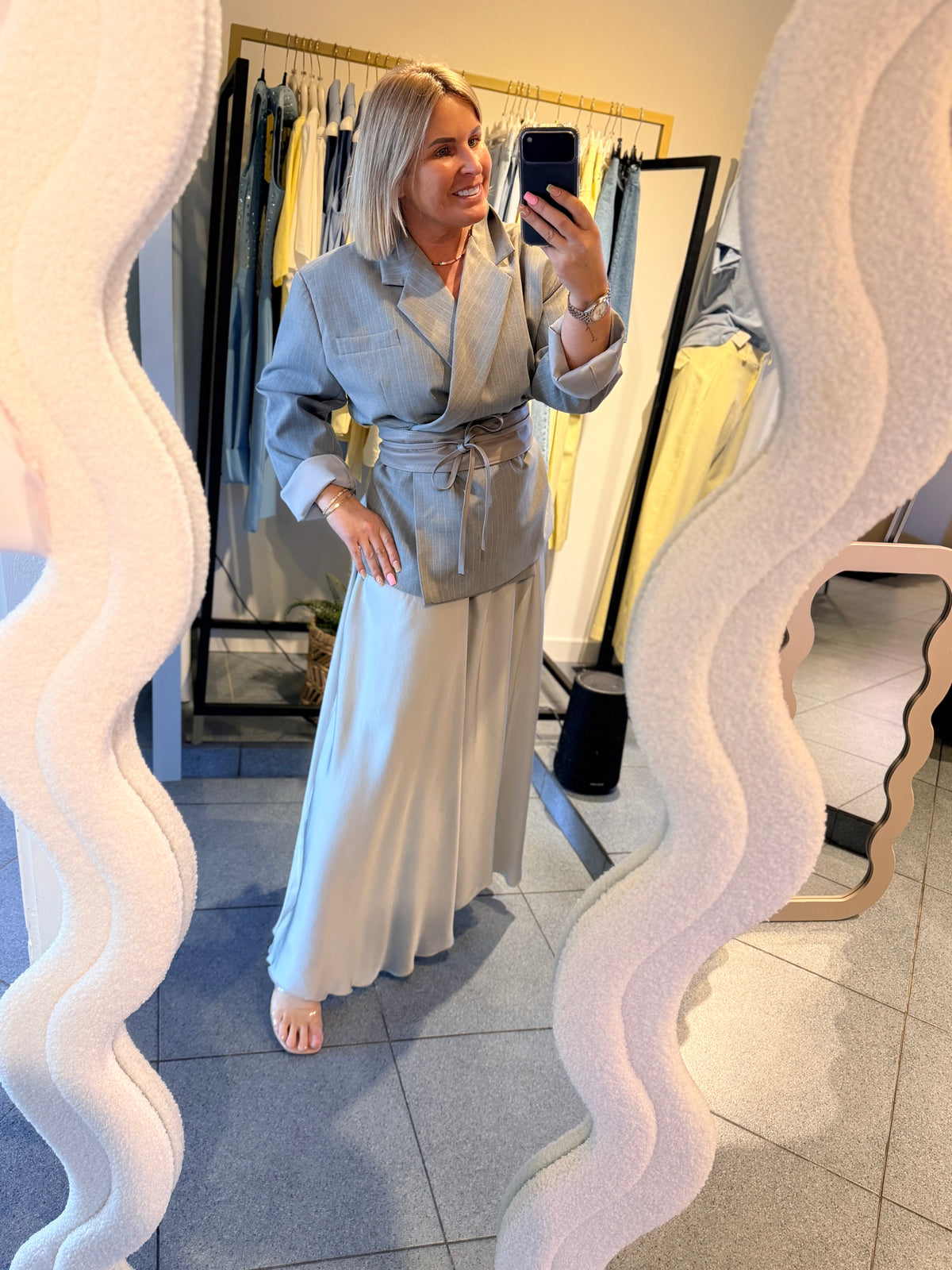 VICOLO LUCIANA DRESS - SILVER