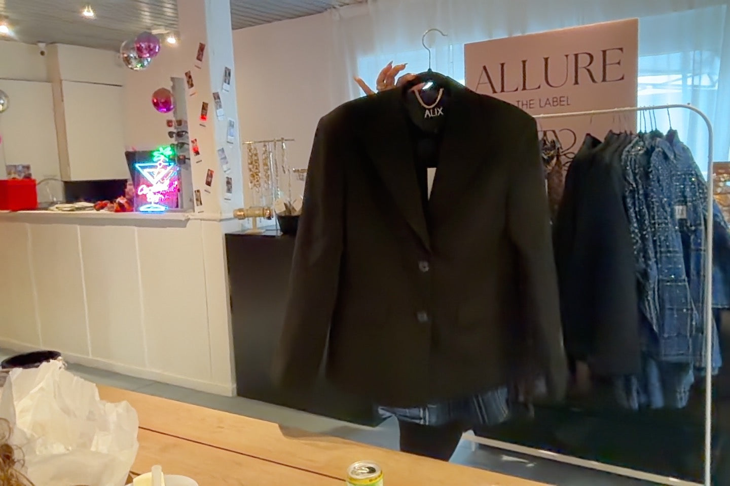 ALIX WOVEN FITTED BLAZER