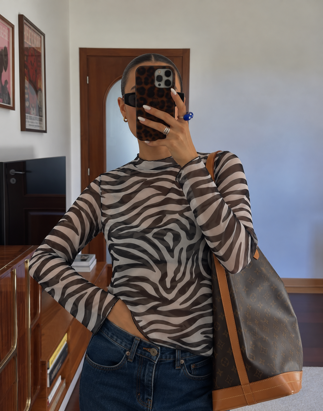 ZEBRA MUSE