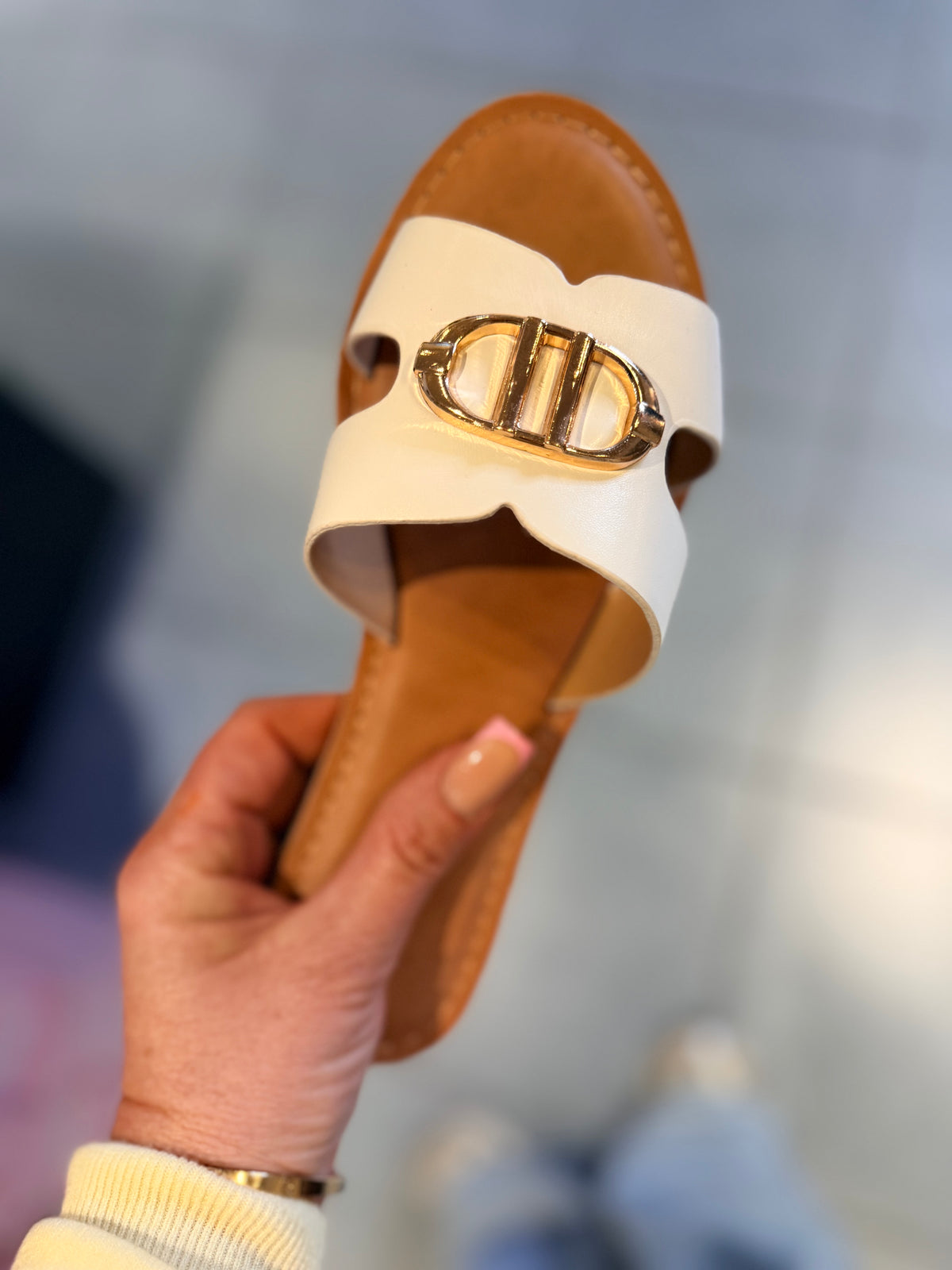 INSPIRED SANDALS - WHITE