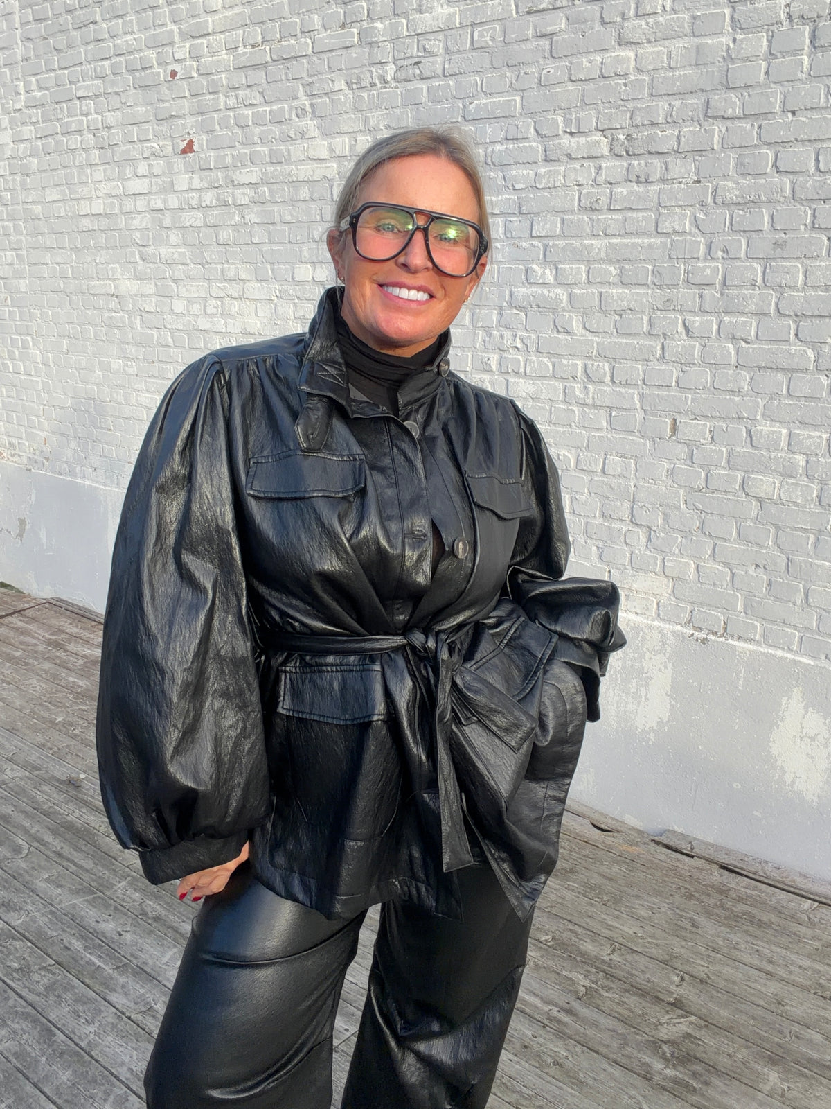 VICOLO CAPPOTTO - BLACK