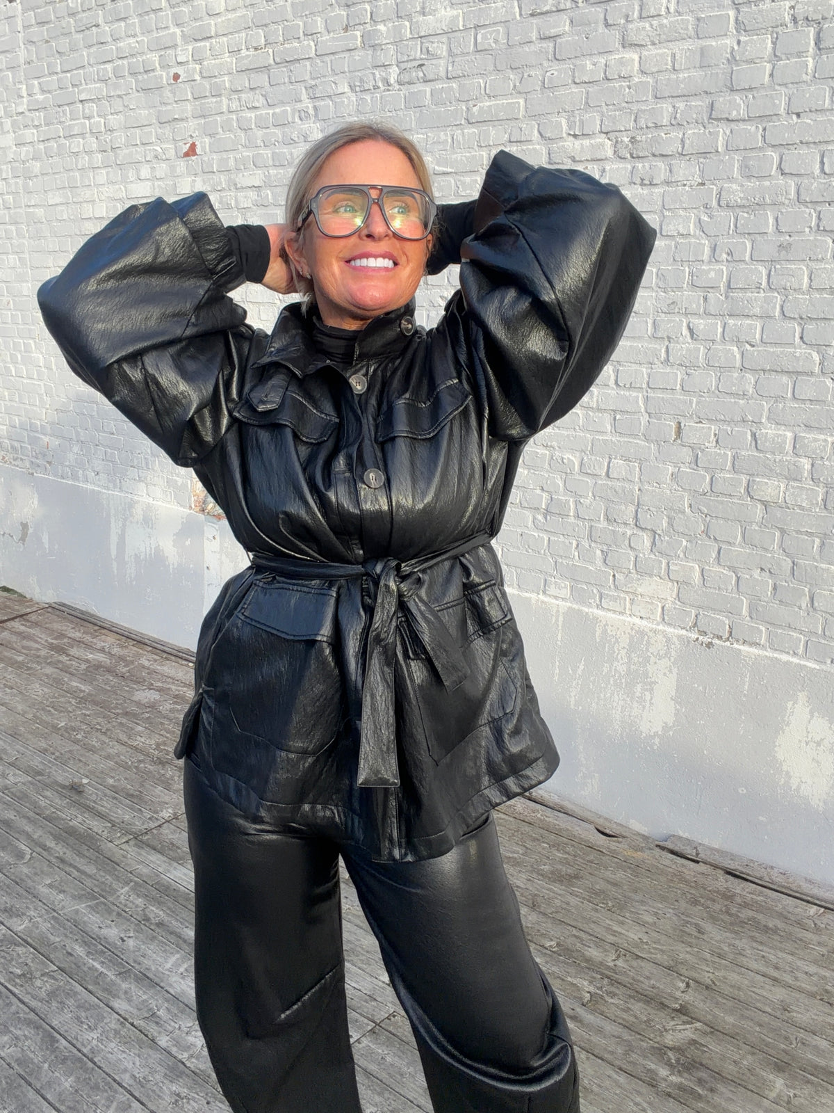 VICOLO CAPPOTTO - BLACK