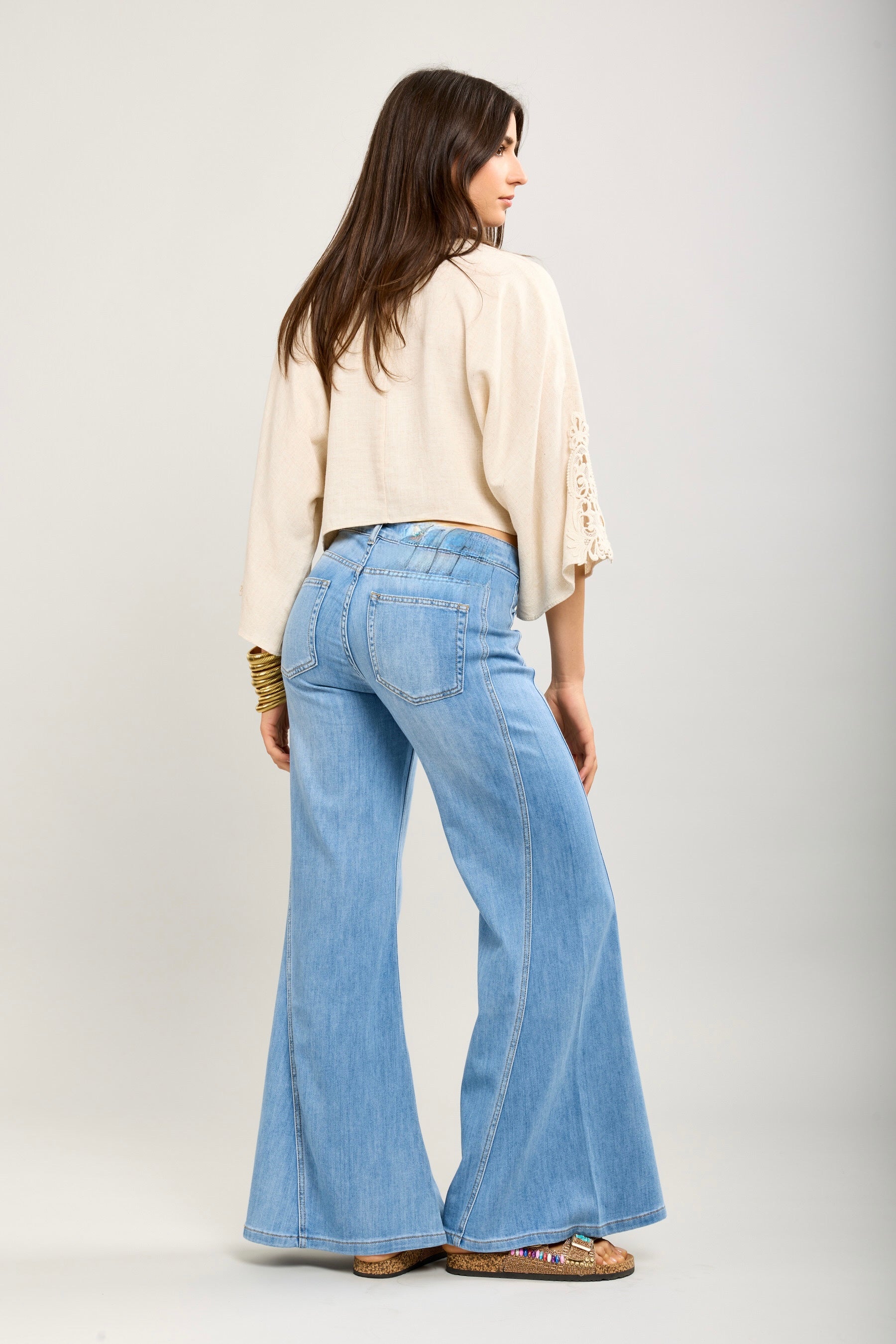 URBAN BLUE JEANS