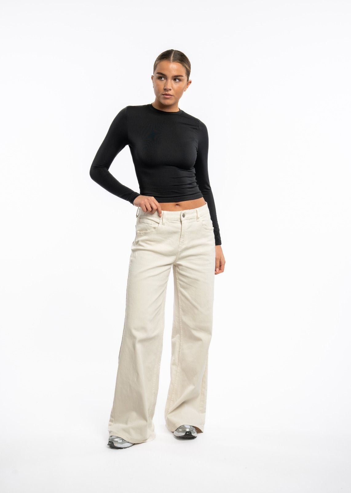 LEONIE JEANS - BEIGE