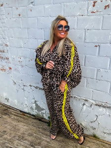 Pants yellow tigre