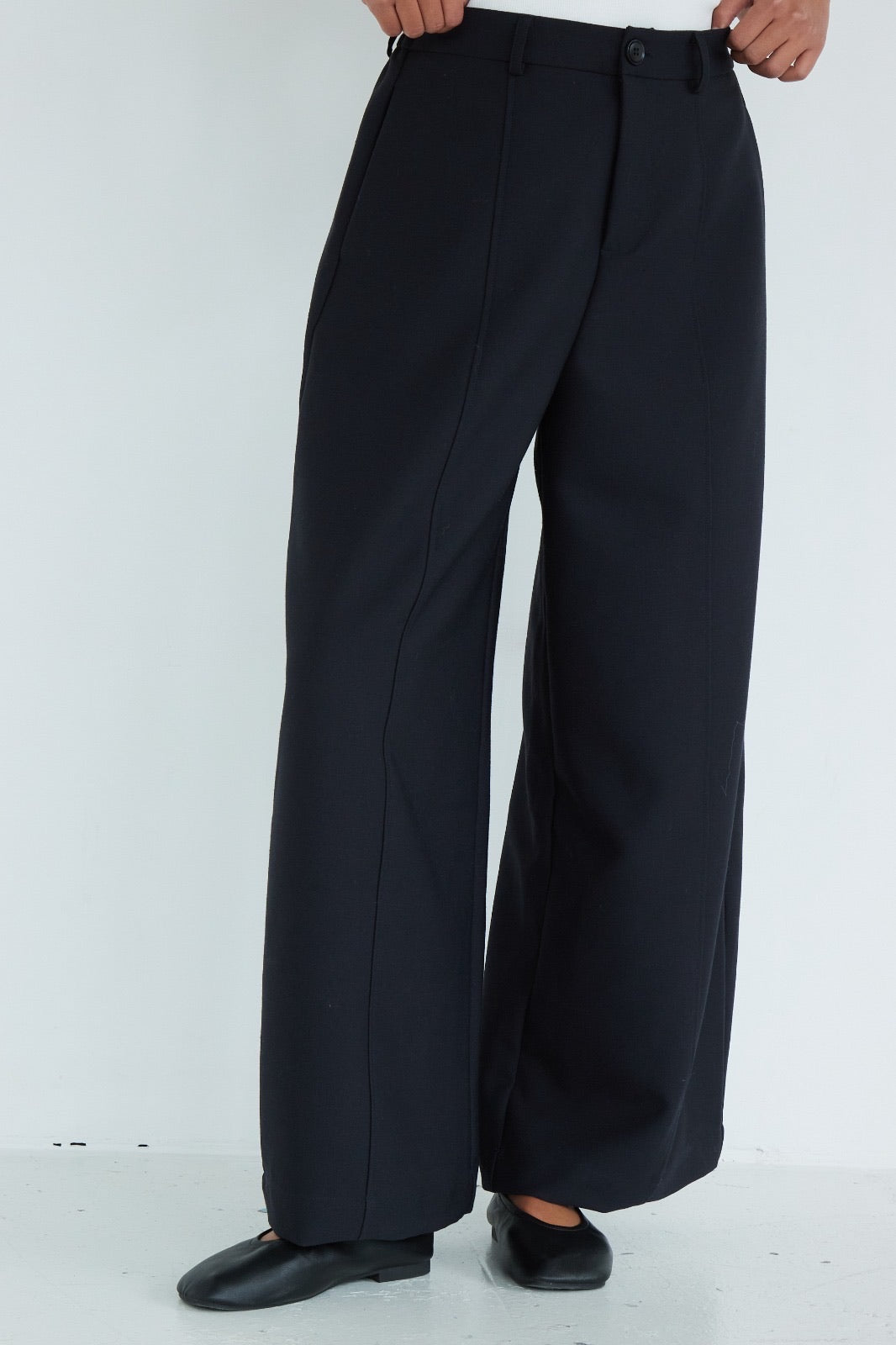 MIDNIGHT PANTS