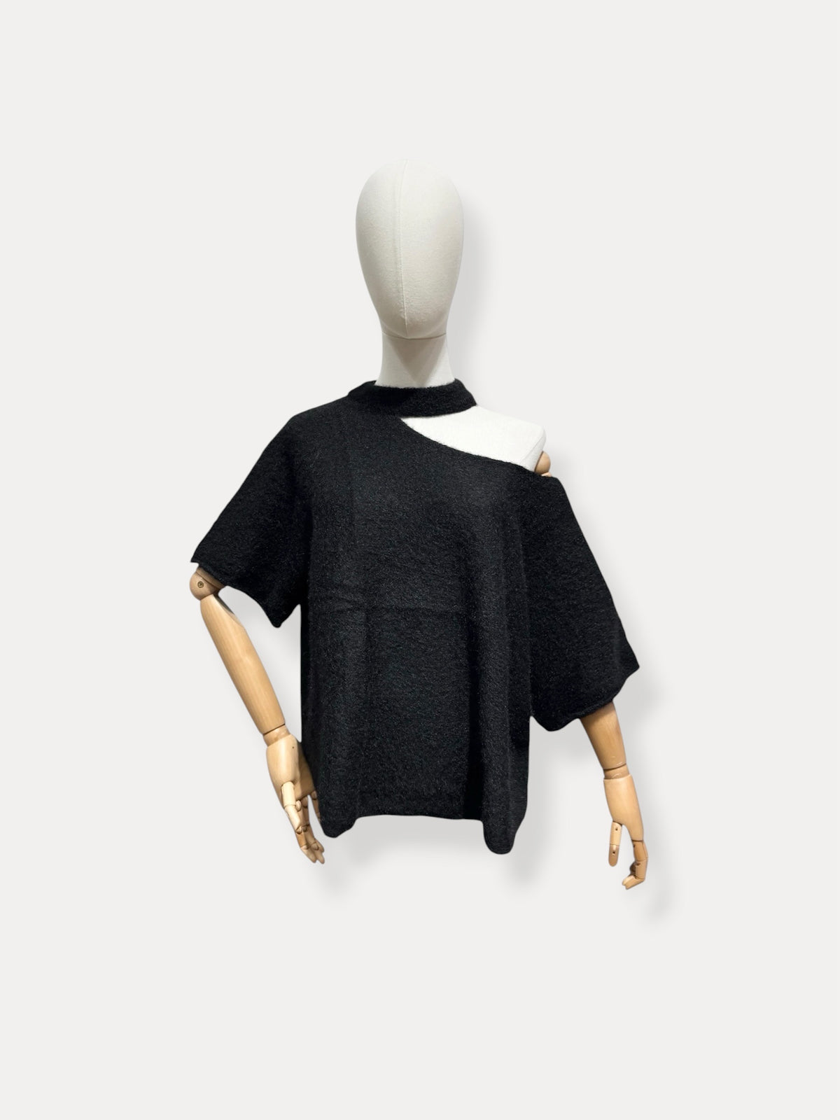 YARA KNIT - BLACK