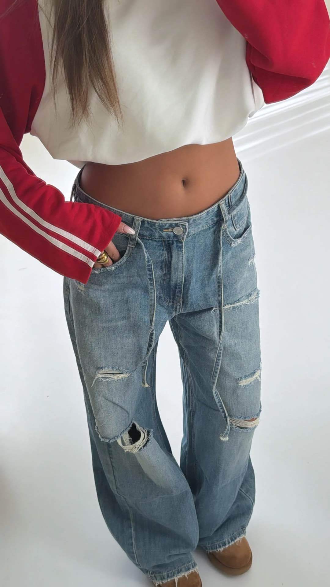 DESTROYED BAGGY JEANS
